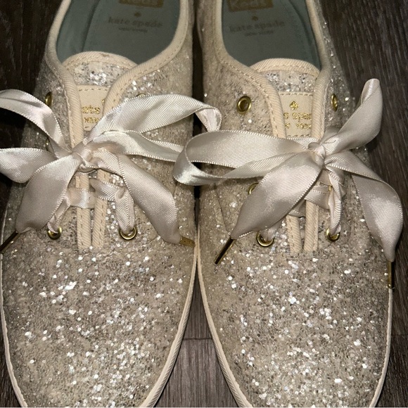 Keds X Kate Spade New York Glitter Sneakers - Picture 4 of 9
